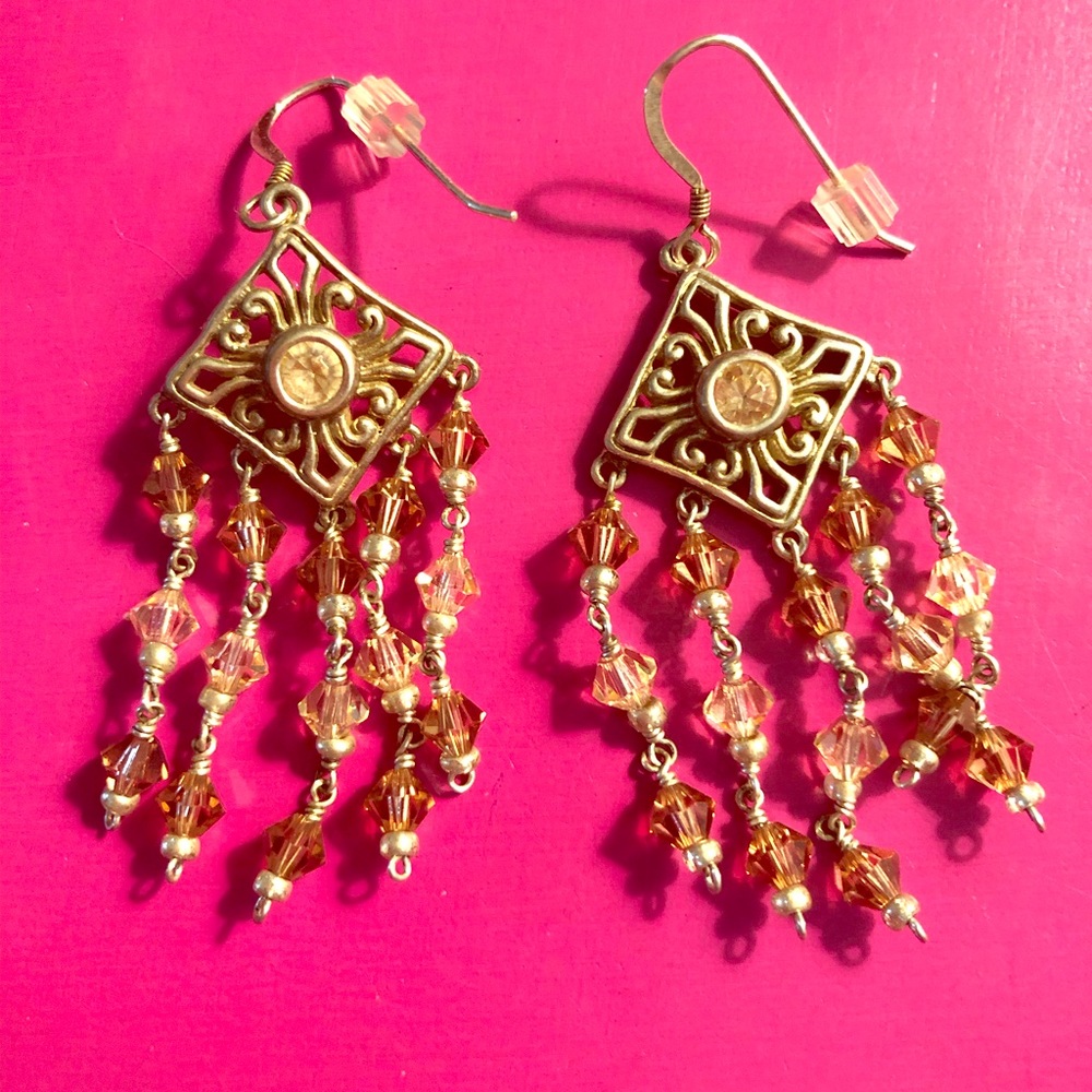 NWOT - Hanging Silver Tone Chandelier Earrings